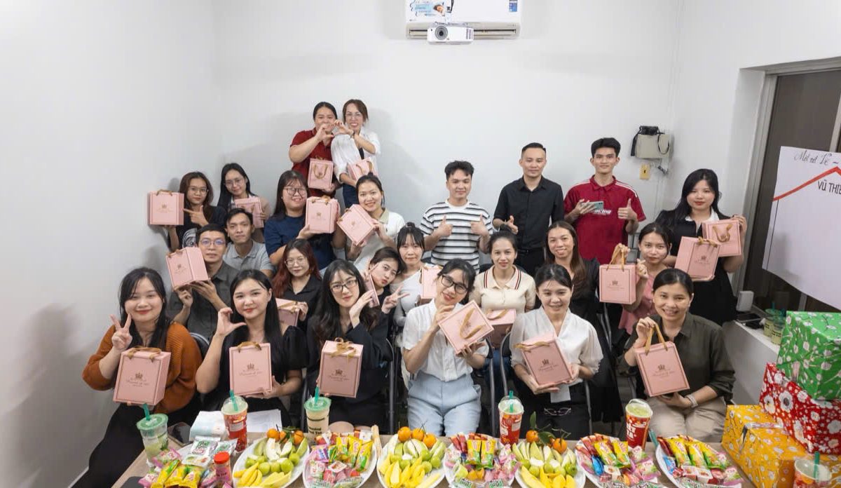 CHƯƠNG TRÌNH CHÚC MỪNG NGÀY QUỐC TẾ PHỤ NỮ 8/3 & SINH NHẬT NHÂN VIÊN THÁNG 3