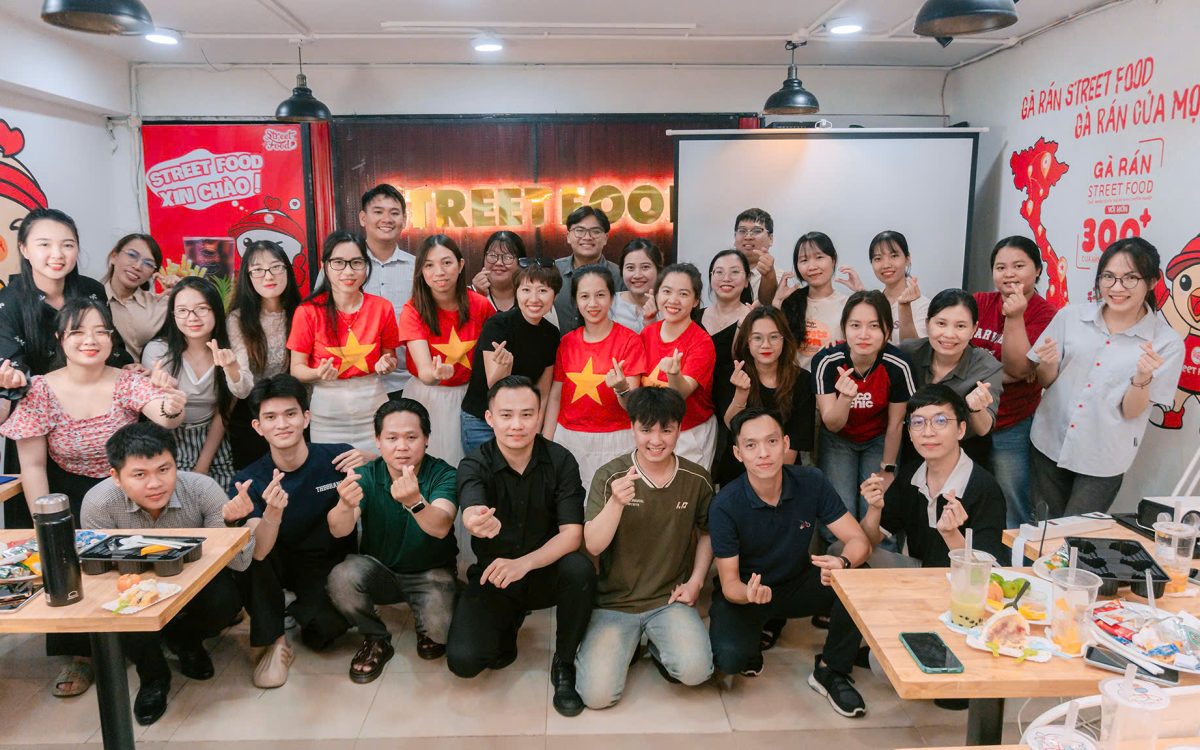 CHƯƠNG TRÌNH CHÚC MỪNG SINH NHẬT NHÂN VIÊN THÁNG 4 “THÊM TUỔI MỚI – THÊM GẮN KẾT”