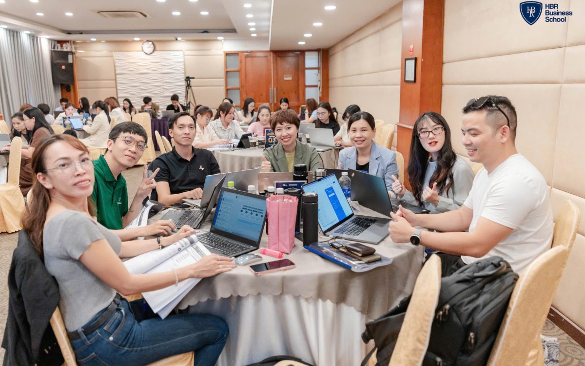 Vũ Thiên Group Tham Dự Chương Trình HBR Sharing: Xây Dựng Hệ Thống Bán Hàng Hiện Đại