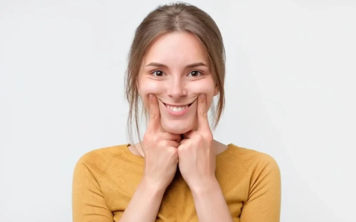 “Tích cực độc hại” là khi người ta cười cho xong, nhưng vấn đề thì không ai dám nói